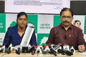 ରେଭେନ୍ସା ବିଶ୍ୱବିଦ୍ୟାଳୟରେ ଅଧ୍ୟାପକଙ୍କୁ ବିଧାୟକଙ୍କ ଦୁର୍ବ୍ୟବହାର ପ୍ରସଙ୍ଗ; ରାଜ୍ୟ ସରକାରଙ୍କ ନିର୍ଦ୍ଦେଶରେ ଘଟଣାକୁ ଚାପି ଦେବାକୁ ଉଦ୍ୟମ ହୋଇଛି କହିଲା ବିଜେଡି