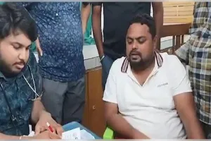 ବନ୍ୟାଞ୍ଚଳ ପରିଦର୍ଶନ ବେଳେ ପୂର୍ବତନ ବିଧାୟକ ଅଂଶୁମାନ ମହାନ୍ତିଙ୍କୁ କାମୁଡ଼ିଲା ସାପ 