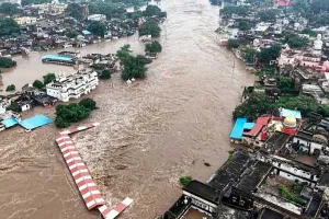 ମଧ୍ୟପ୍ରଦେଶରେ ପ୍ରବଳ ବର୍ଷା ଓ ବନ୍ୟା ବିଭୀଷିକା: ଚିତ୍ରକୂଟରେ ଉଛୁଳିଲା ମନ୍ଦାକିନୀ ନଦୀ, ଜଳମଗ୍ନ ଅନେକ ଗାଁ