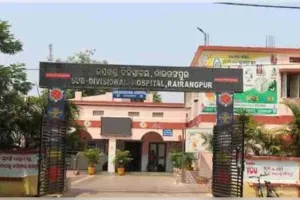 ଅପହରଣ ଉଦ୍ୟମ ପଣ୍ଡ! ଦୁର୍ବୃତ୍ତ ଦେଇଥିବା ନିଶା ଚୋକଲେଟ୍ ଖାଇ ୩ ଛାତ୍ରୀ ଅସୁସ୍ଥ, ହସ୍ପିଟାଲରେ ଭର୍ତ୍ତି