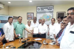 ଧାମନଗର ଏନ୍‌ଏସିରେ ଫର୍ମ-୭ ଅନିୟମିତତା ଅଭିଯୋଗ, ସିଇଓଙ୍କୁ ଭେଟି ତଦନ୍ତ ଦାବିକଲା ବିଜେଡି
