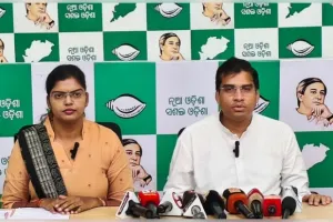 ବିପର୍ଯ୍ୟସ୍ତ ଶିକ୍ଷା ବ୍ୟବସ୍ଥା ସୁଧାର ଦାବିରେ ବିଧାନସଭା ଘେରଉ କରିବ ବିଜେଡି, ଗଣଶିକ୍ଷା ମନ୍ତ୍ରୀଙ୍କ ଇସ୍ତଫା ଦାବି 