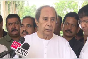 ନିର୍ବାଚନ ଆୟୋଗଙ୍କ ଭିତରେ ମତଭେଦ: ମୁଖ୍ୟ ନିର୍ବାଚନ କମିଶନରଙ୍କ ଇସ୍ତଫା ଦାବି କଲେ ନବୀନ ପଟ୍ଟନାୟକ