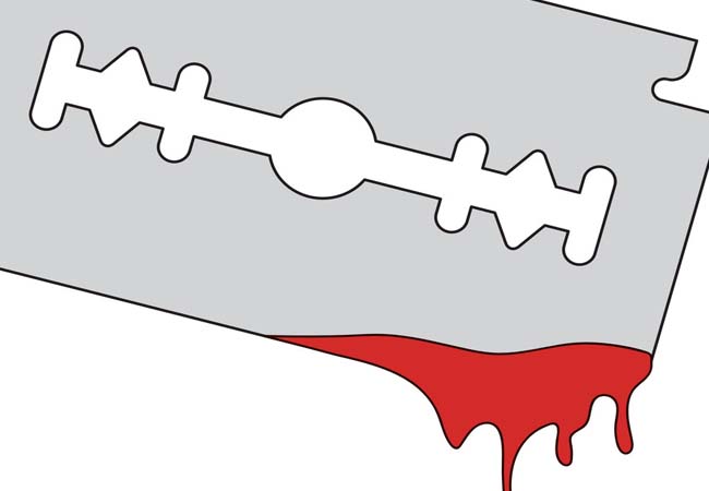 ନୃଶଂସ ସ୍ବାମୀ: ଚରିତ୍ରକୁ ସନ୍ଦେହ କରି ପତ୍ନୀଙ୍କ ବେକକୁ ବ୍ଲେଡ୍‌ରେ କାଟି ଦେଲା ସ୍ବାମୀ