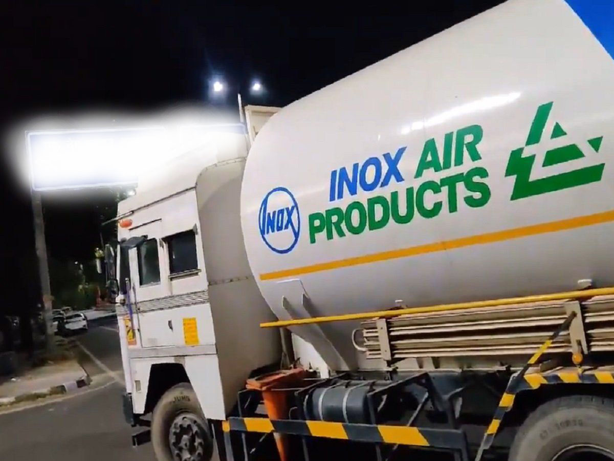 ଡ୍ରାଇଭର ଭୁଲିଗଲା ହସ୍ପିଟାଲ ରାସ୍ତା , ଅମ୍ଳଜାନ ଅଭାବରୁ ଚାଲିଗଲା ୭ ରୋଗୀଙ୍କ ଜୀବନ