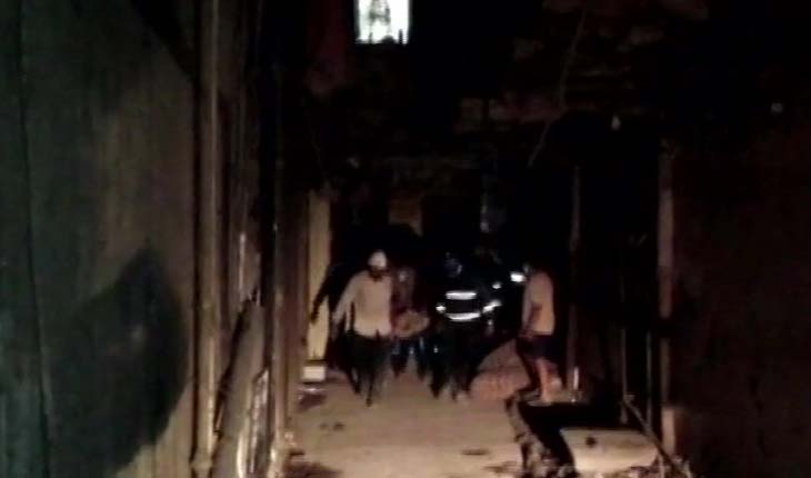 ମହାରାଷ୍ଟ୍ର: ଛାତରୁ  ସ୍ଲାବ ଖସି  ୭ ଜଣଙ୍କର ମୃତ୍ୟୁ