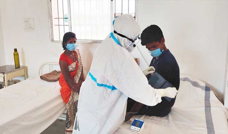 କରୋନା ଚଡକରେ ଭୟଭୀତ ଲାଲ ସେନା, ଆତ୍ମସମର୍ପଣ କଲେ ମାଓ ଦମ୍ପତ୍ତି