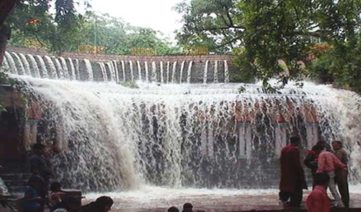 ସମ୍ପର୍କକୁ ମଜବୁତ କରୁଥିବା ଝରଣା