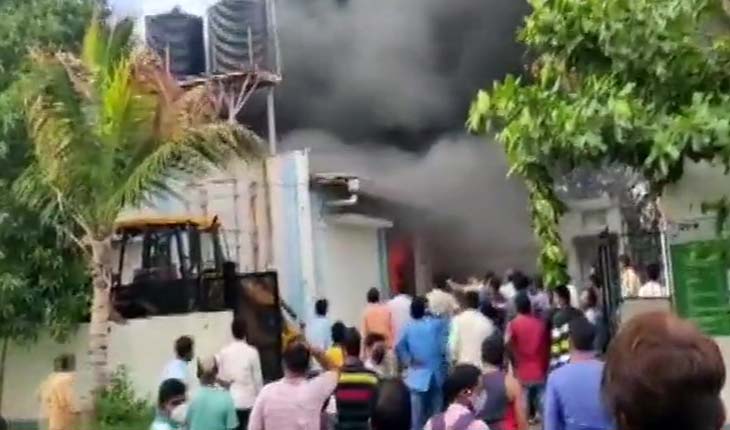 ପୁଣେ: କେମିକାଲ ଫ୍ଯାକଟ୍ରିରେ ଭୟାବହ ଅଗ୍ନିକାଣ୍ଡ, ୧୨ରୁ ଅଧିକ ମୃତ