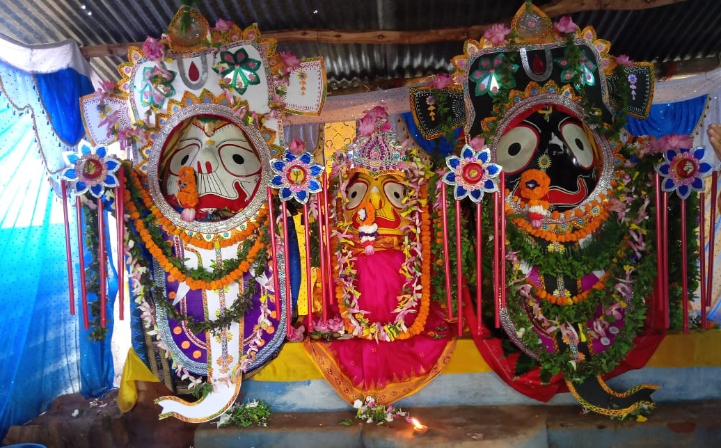 ପାତାଳୀ ଶ୍ରୀକ୍ଷେତ୍ରରେ ଚତୁର୍ଦ୍ଧାମୂର୍ତ୍ତିଙ୍କ ସ୍ନାନ ଯାତ୍ରା : ଗଜାନନ ବେଶରେ ଦର୍ଶନ ଦେଲେ ମହାପ୍ରଭୁ