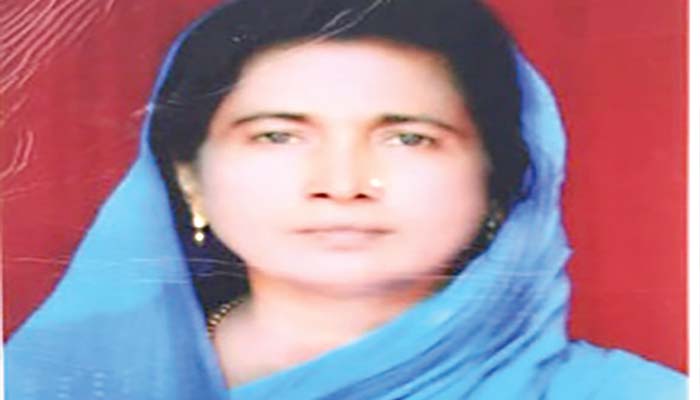 ଦୃଢ଼ ଇଚ୍ଛାଶକ୍ତି ଆଣିଲା ସଫଳତା : ୫୭ ବର୍ଷ ବୟସରେ ମାଟ୍ରିକ୍‍ ପାସ୍‍କଲେ ଆଶାଦିଦି