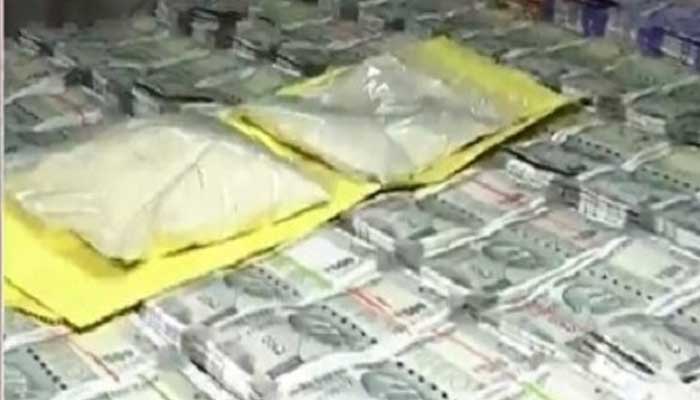 ରାଜଧାନୀରୁ ୫୫୦ ଗ୍ରାମ୍‌ ବ୍ରାଉନ୍‌ ସୁଗାର ସହ ୩୩ ଲକ୍ଷ ଟଙ୍କା ଜବତ