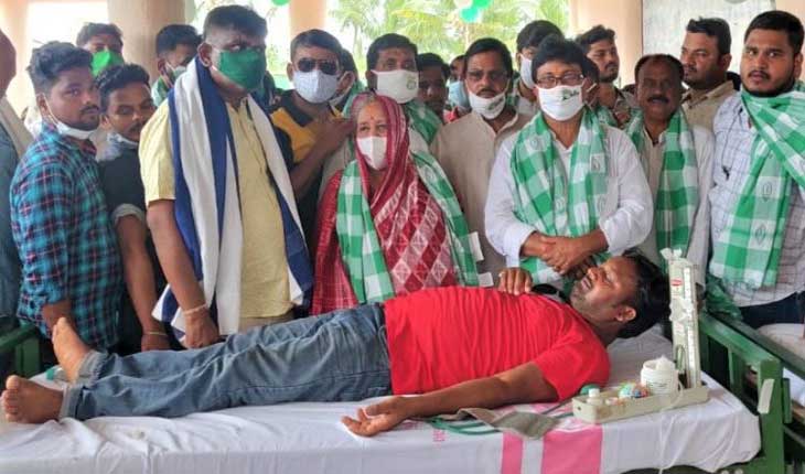 ଓଡ଼ିଶା ମୋ ପରିବାର-ଜୀବନବିନ୍ଦୁ ରକ୍ତଦାନ ଶିବିରରୁ ୭୦୦ ୟୁନିଟ୍ ରକ୍ତ ସଂଗୃହୀତ