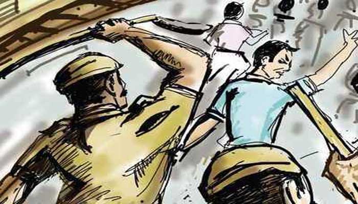 ସଟଡାଉନ୍ ବେଳେ ତାସ୍ ଖେଳୁଥିବା ଯୁବକ ମାନେ ଦୌଡ଼ି ପଳାଇବାରୁ ଜଙ୍ଗଲରୁ ଫେରୁଥିବା ଯୁବକଙ୍କୁ ପୋଲିସର ମାଡ