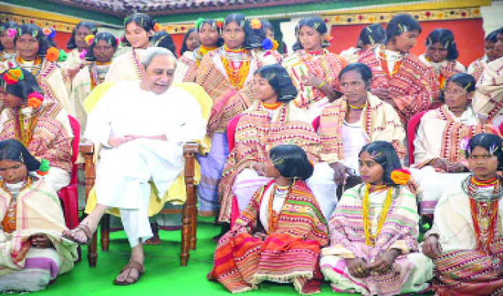 ଆଦିମ ଅଧିବାସୀଙ୍କ ପାଇଁ ନବୀନଙ୍କ ଚିନ୍ତା: ମୁଖ୍ୟସ୍ରୋତକୁ ଆସିବେ ୬୬ ହଜାର ପରିବାର, ପାଞ୍ଚବର୍ଷ ଭିତରେ ପହଞ୍ଚିବ ସବୁ ବିକାଶ