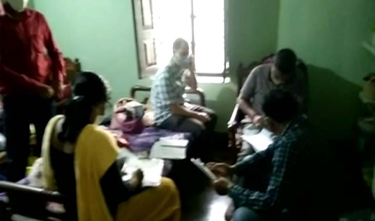 ଭିଜିଲାନ୍ସ ଜାଲରେ ଅବସରପ୍ରାପ୍ତ ପଣ୍ୟାଗାର ଭାରପ୍ରାପ୍ତ ଅଧୀକ୍ଷକ