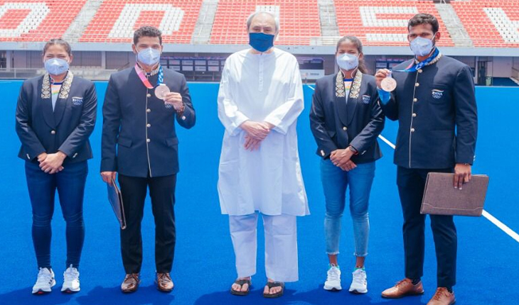 ପଦକ ବିଜେତା ୨ ଓଡ଼ିଆ ପୁଅ ବୀରେନ୍ଦ୍ର ଲାକ୍ରା ଓ ଅମିତ ରୋହିଦାସଙ୍କୁ ପୁଲିସ ବିଭାଗରେ ଡିଏସପି ଭାବେ ନିଯୁକ୍ତି ଦେଲେ ନବୀନ