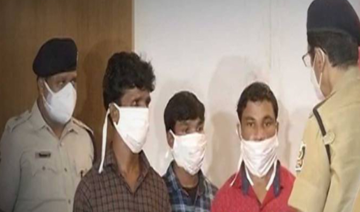 ଓଡ଼ିଶା ପୋଲିସ ନିକଟରେ ଆତ୍ମସମର୍ପଣ କଲେ ଛତିଶଗଡ଼ର ୩ ହାର୍ଡକୋର ମାଓବାଦୀ