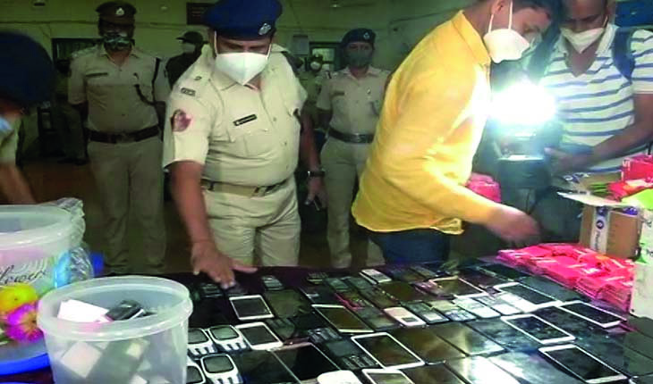 ୨୦ ଟଙ୍କିଆ ସିମ୍‌ରେ କୋଟିଏ ଟଙ୍କା ଲୁଟ୍‌