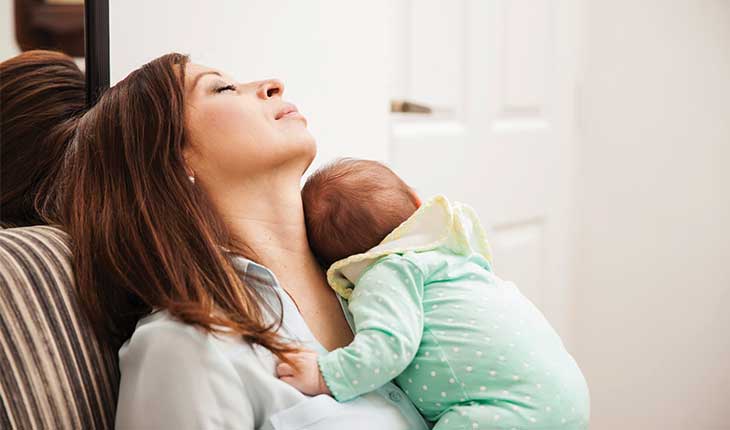 ପ୍ରସବ ପରେ ନିଦ ନହେଲେ ସୃଷ୍ଟି ହେବ ଏହି ସମସ୍ୟା