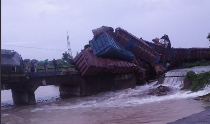 ଅନୁଗୁଳ ଓ ତାଳଚେର ଟ୍ରାକ୍‌ରୁ ଲାଇନ୍‌ଚ୍ୟୁତ୍‌ ହେଲା ମାଲବାହୀ ଟ୍ରେନ୍‌, ୧୨ ଟ୍ରେନ ବାତିଲ