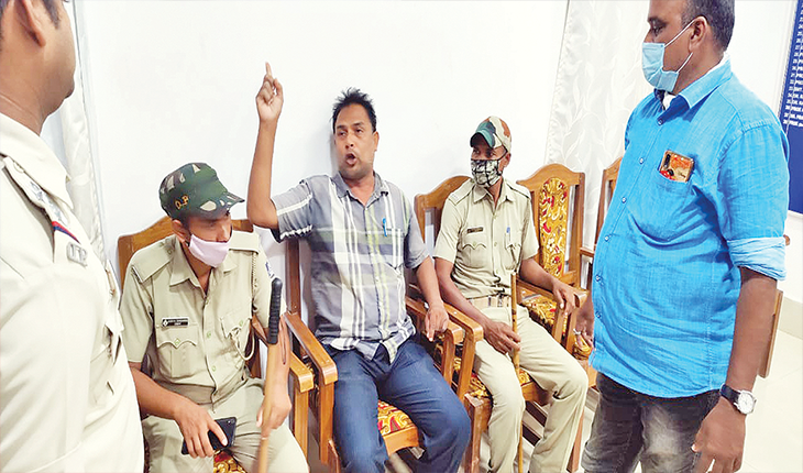 ଚାକିରିରୁ ବିଦା ପରେ ଅତିଥି ଅଧ୍ୟାପକଙ୍କ ପ୍ରତିବାଦ