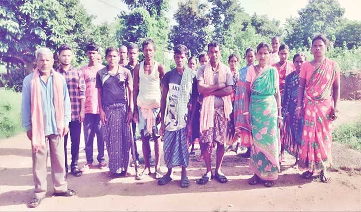 ମନରେଗା କାମକରି ବର୍ଷେହେଲା ମିଳୁନି ମଜୁରି