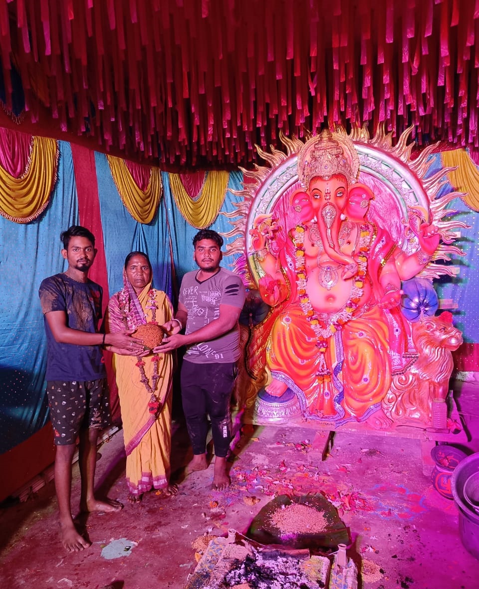 ପ୍ରଭୁ ଗଣେଷଙ୍କ ଲଡୁ ୧ ଲକ୍ଷ ୨୫ ହଜାର ଟଙ୍କାରେ ହେଲା ନିଲାମ