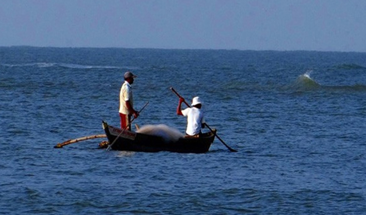 ନେହେରୁ ବଙ୍ଗଳା ମହାନଦୀ ମୁହାଣରେ ଓଲଟିଲା ମାଛଧରା ଡଙ୍ଗା: ୨ନିଖୋଜ, ୫ ଉଦ୍ଧାର