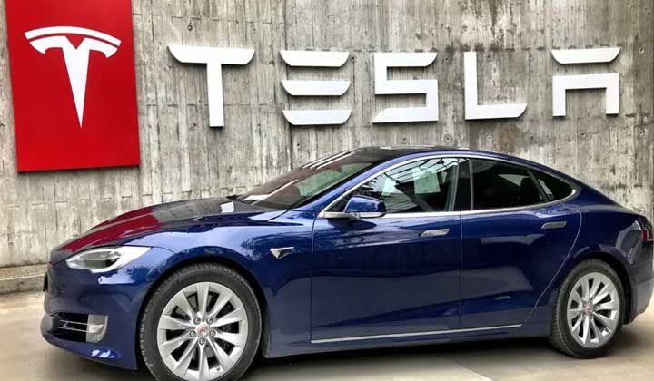 ଟେସଲା କମ୍ପାନୀର ସେୟାର ବିକ୍ରି କରି ଦିନକରେ ପାଇଲେ ୧୫୦୦ କୋଟି