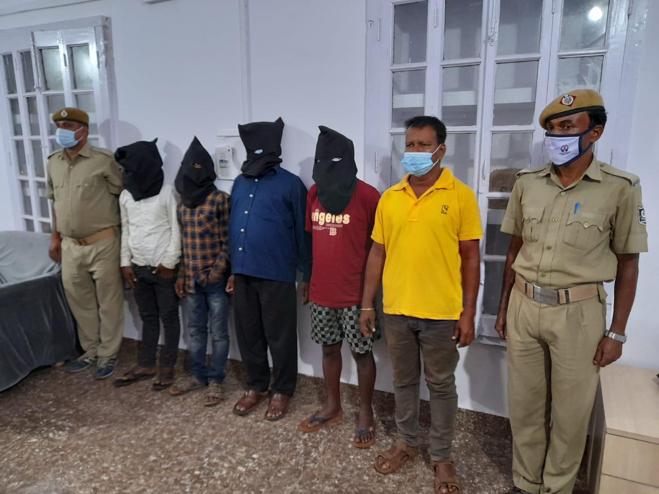 5-arrested-in-bomb-attack-on-mla-mohan-majhi-car-case