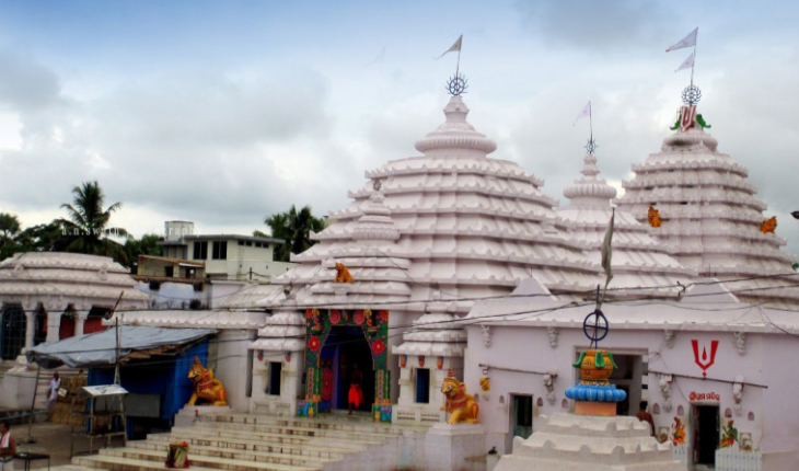 ନୂଆବର୍ଷ ପାଇଁ ଜାରି ହେଲା ଏସଓପି: ବାବା ଆଖଣ୍ଡଳମଣିଙ୍କ ପୀଠରେ ୩ଦିନ ବନ୍ଦ ରହିବ ଭକ୍ତଙ୍କ ଦର୍ଶନ