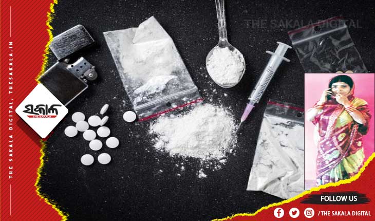 ଅବକାରୀ ଫ୍ଲାଇଂସ୍କ୍ୱାଡ୍‍ ହାତରେ ଧଳାଜହର ରାଣୀ