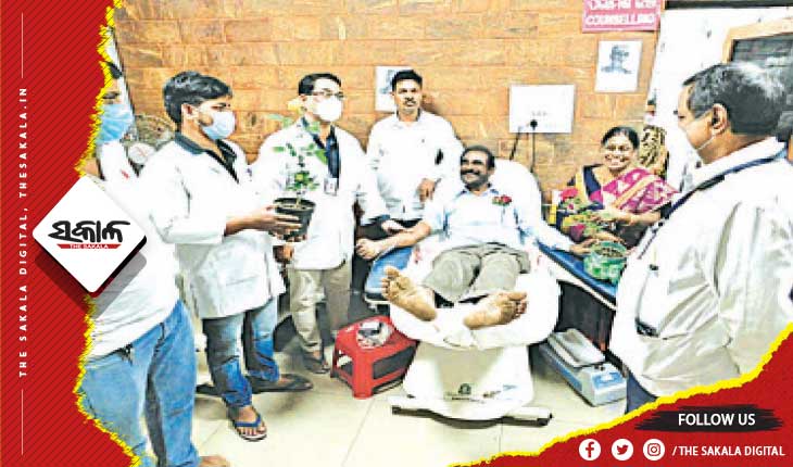 ନିଆରା ଜନ୍ମଦିନ: ୬୫ବର୍ଷ ବୟସରେ ୧୬୫ଥର ରକ୍ତଦାନ