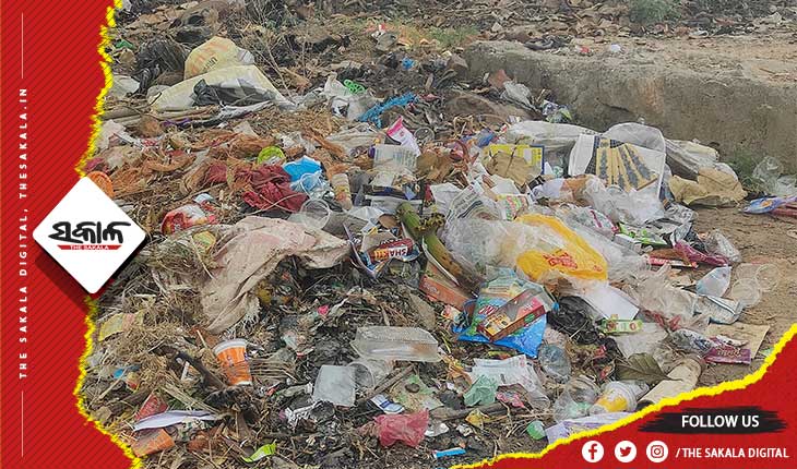 କାଗଜ ପତ୍ରରେ ସୀମିତ ଆଇନ, ଅବାଧରେ ଚାଲିଛି ପଲିଥିନ୍‌ କାରବାର