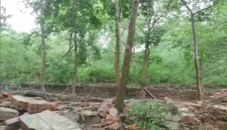 ତ୍ତରପ୍ରଦେଶରେ ବର୍ଷାର ତାଣ୍ଡବ, ଲକ୍ଷ୍ନୌରେ କାନ୍ଥ ଭୁଶୁଡ଼ି ତିନି ଶିଶୁଙ୍କ ସମେତ ୯ ମୃତ