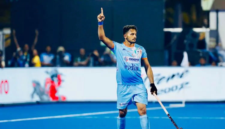 ଏଫ୍‌‌ଆଇଏଚ୍‌‌ ପୁରସ୍କାର: କ୍ରମାଗତ ଦ୍ୱିତୀୟଥର ଲାଗି ବର୍ଷର ଶ୍ରେଷ୍ଠ ଖେଳାଳି ହେଲେ ଭାରତୀୟ ଡିଫେଣ୍ଡର ହର୍‌‌ମନପ୍ରୀତ୍‌‌ ସିଂହ