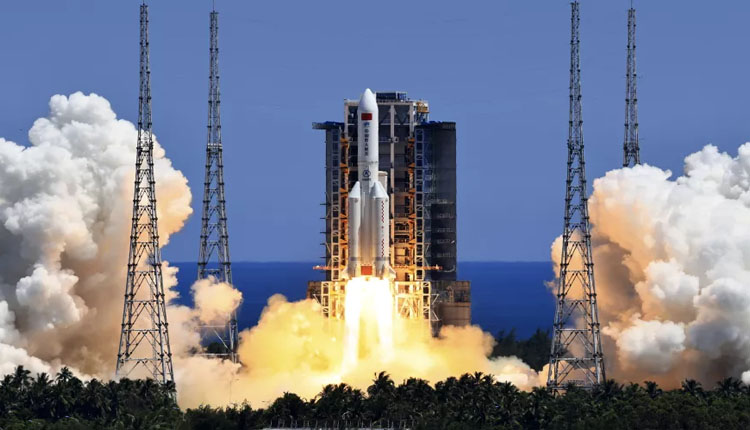 ସାବଧାନ! ଖସୁଛି ଚୀନ ନିର୍ମିତ ରକେଟ; ପୃଥିବୀର ଯେ କୌଣସି ସ୍ଥାନରେ କରିପାରେ କ୍ରାସ