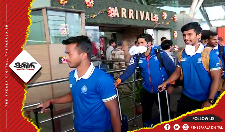 ରାଜଧାନୀରେ ହକି ଫିଭର: ଭୁବନେଶ୍ୱରରେ ପହଞ୍ଚିଲେ ଭାରତୀୟ ପୁରୁଷ ହକି ଟିମ୍