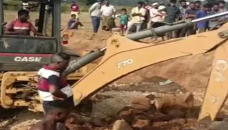 ଛତିଶଗଡରେ ଚୂନ ପଥର ଖଣି ଭୁଶୁଡି ୭ ମୃତ, ଉଦ୍ଧାର କାର୍ଯ୍ୟ ଜାରି