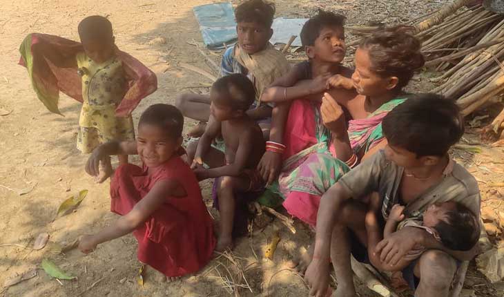 ପରିବାର ନିୟୋଜନ ଅସ୍ତ୍ରୋପଚାର କରିବାରୁ ୧୧ ଛୁଆର ମା’ଙ୍କୁ ଘରେ ପୂରାଉନାହାନ୍ତି ସ୍ବାମୀ