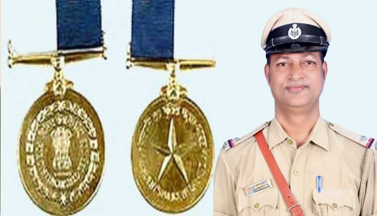 ଚାନ୍ଦବାଲି ଥାନାର ଏଏସଆଇ ନରେନ୍ଦ୍ର ରାଉତ ରାଷ୍ଟ୍ରପତି ପଦକ ପାଇଁ ମନୋନିତ