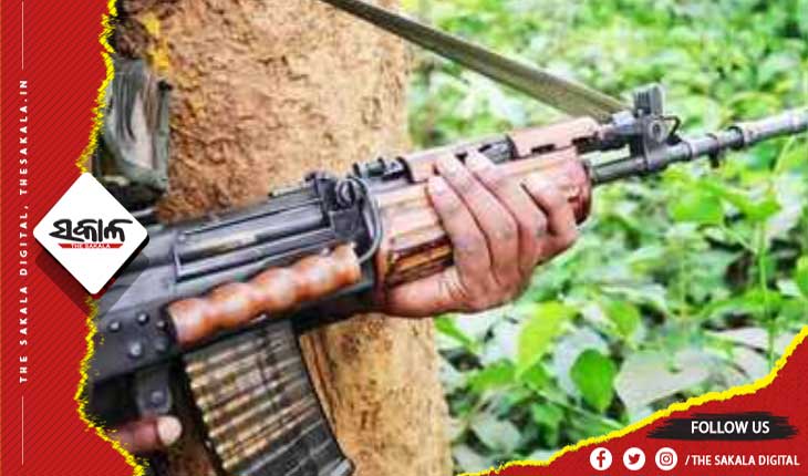 ନୂଆପଡ଼ାରେ ପୁଣି ମାଓ ହିଂସା: ବୋମାମାଡ଼ରେ ଉଡାଇ ଦେଲେ ବିଟ୍ ହାଉସ୍, ଜାଳିଦେଲେ ଜେସିବି ମେସିନ୍