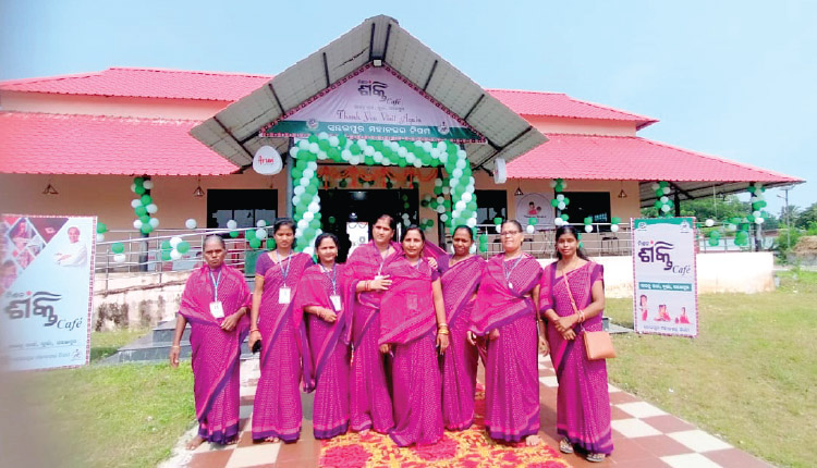 ଆଶାର ଆଲୋକ ଦେଖାଇଲା ମିଶନ ଶକ୍ତି, ମହିଳାମାନଙ୍କୁ ସ୍ୱାବଲମ୍ବୀ କରିବା ସହ ରାହା ଯୋଗାଉଛି ସାଇ କାଫେ
