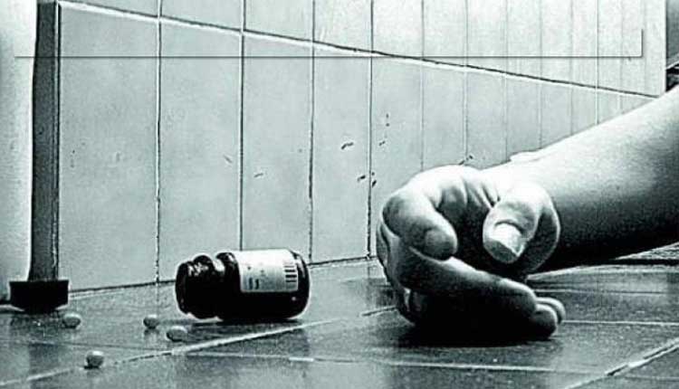 ବିଷ ପିଇ ମହିଳା ଏସଆଇଙ୍କ ଆତ୍ମହତ୍ୟା ଉଦ୍ୟମ