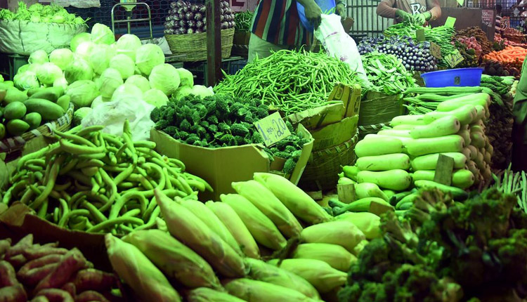 ଓଡ଼ିଶାରେ ରହିଛି ଏଭଳି ଏକ ପରିବା ହାଟ, ଯାହାକି ମଧ୍ୟରାତ୍ରରୁ ଭୋର ପର୍ଯ୍ୟନ୍ତ ବସିଥାଏ…