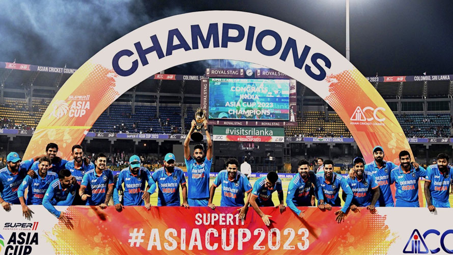 ଏସିଆ କପ୍ ଚାମ୍ପିୟନ ଭାରତ ହେଲା ମାଲାମାଲ : କୁଲଦୀପଙ୍କୁ ମିଳିଲା ୪୧ ଲକ୍ଷ, ଜାଣନ୍ତୁ କିଏ ପାଇଲେ କେତେ ପୁରସ୍କାର ରାଶି