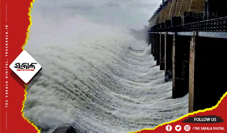 ବନ୍ଦ ହେଲା ହୀରାକୁଦର ଆଉ ୧୦ ଗେଟ୍, ମୋଟ ୧୪ ଟି ଗେଟ୍ ଦେଇ ହେଉଛି ଜଳ ନିଷ୍କାସନ