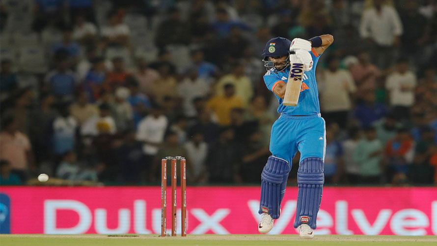 ଭାରତ-ଅଷ୍ଟ୍ରେଲିଆ ଦ୍ବିତୀୟ ଦିନିକିଆ : ଟସ୍ ଜିତି ଅଷ୍ଟ୍ରେଲିଆର ବୋଲିଂ ନିଷ୍ପତ୍ତି, ବୁମରାଙ୍କ ବଦଳରେ ଖେଳୁଛନ୍ତି ପ୍ରସିଦ୍ଧ କ୍ରିଷ୍ଣା