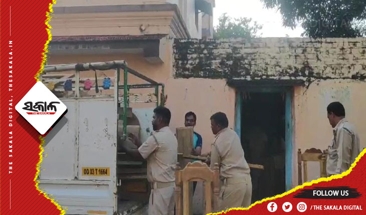 କଣ୍ଟାବାଞ୍ଜିରେ କାଠ ମାଫିଆର ଘର ଓ ଗୋଦାମରେ ବନ ବିଭାଗର ଚଢ଼ାଉ